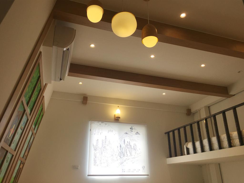 ทราเวลเลอร์ คิทเช่น เกาสง Bed & Breakfast ภายนอก รูปภาพ
